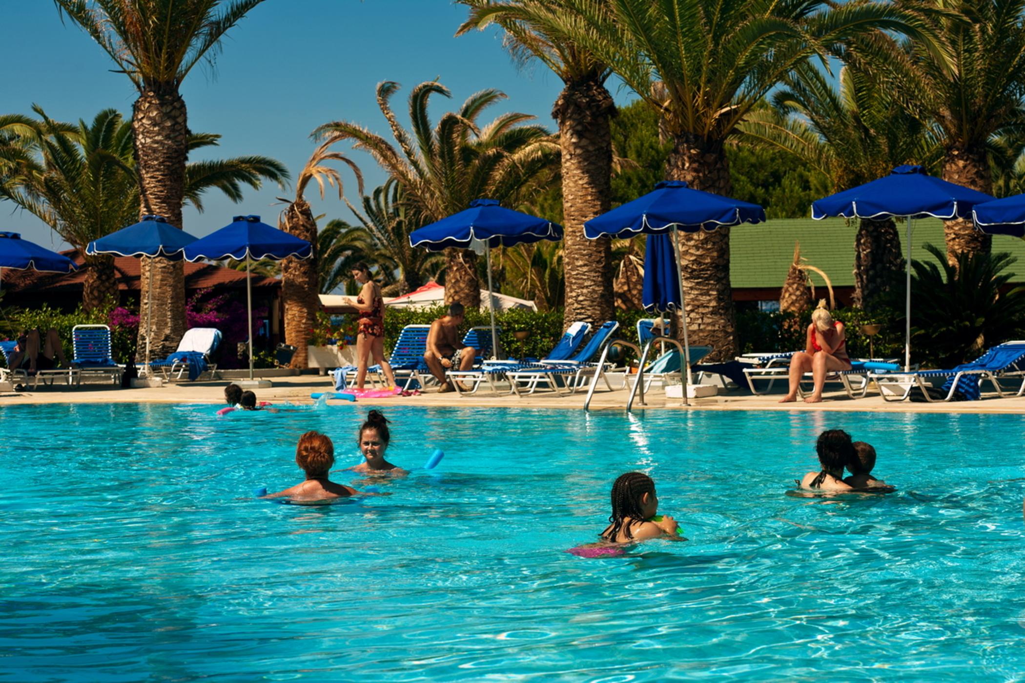 Blue Horizon Hotel Ialysos  Bagian luar foto