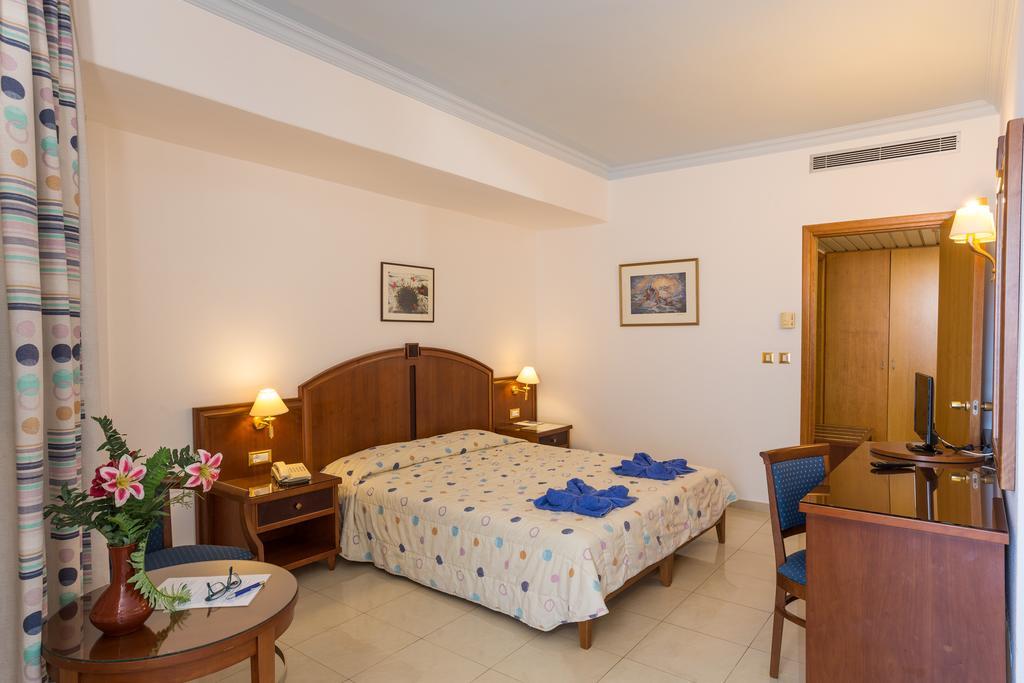 Blue Horizon Hotel Ialysos  Bagian luar foto